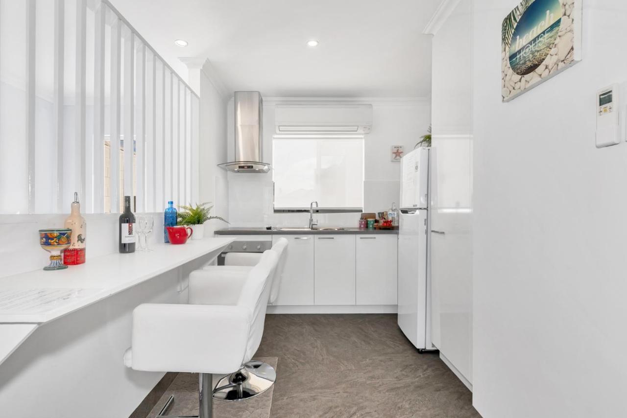 Studio 11 Mandurah Marina Buitenkant foto