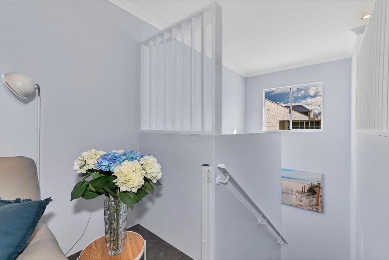 Studio 11 Mandurah Marina Buitenkant foto